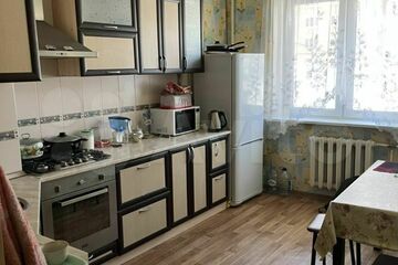 2-к квартира, 56 м², 2/10 эт.