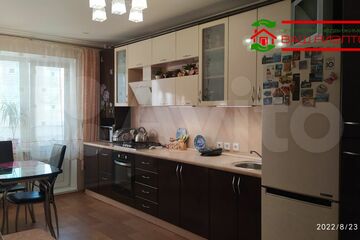 2-к квартира, 60 м², 3/10 эт.