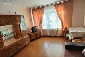 3-к квартира, 61 м², 2/10 эт.