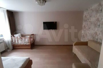 2-к квартира, 52 м², 4/10 эт.