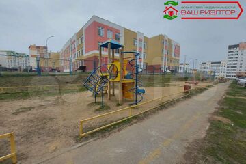 1-к квартира, 33 м², 1/10 эт.