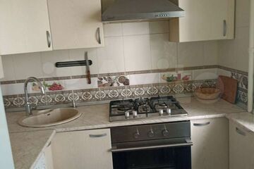 2-к квартира, 40 м², 2/5 эт.