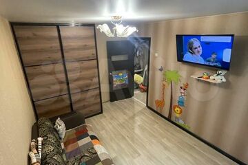 2-к квартира, 42 м², 1/5 эт.