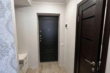1-к квартира, 33 м², 3/10 эт.