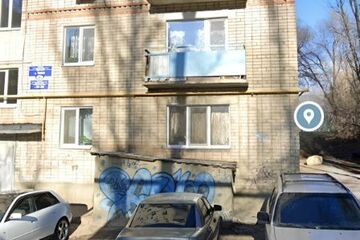 2-к квартира, 42 м², 1/9 эт.