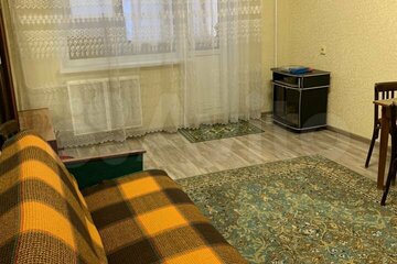 1-к квартира, 38 м², 9/10 эт.