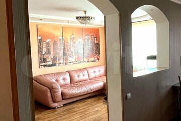 4-к квартира, 76 м², 9/10 эт.