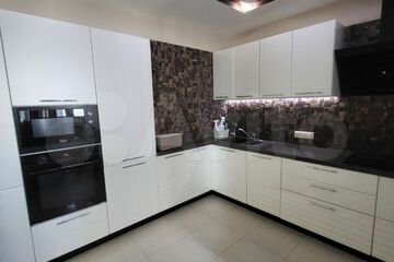 3-к квартира, 81 м², 14/19 эт.