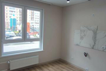 1-к квартира, 37 м², 1/10 эт.