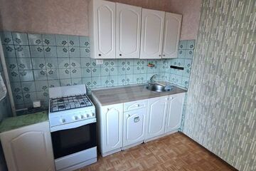 1-к квартира, 37 м², 3/10 эт.