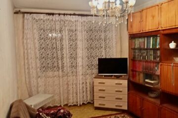 2-к квартира, 44 м², 1/5 эт.