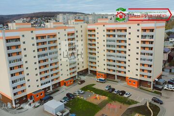 1-к квартира, 38 м², 2/10 эт.