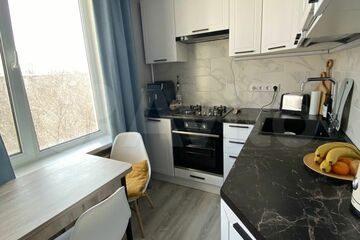 2-к квартира, 37 м², 4/5 эт.