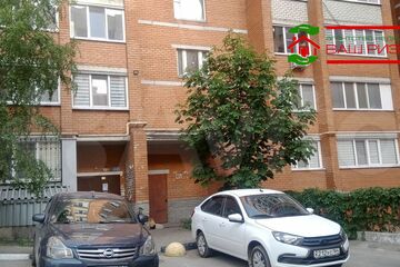 2-к квартира, 72 м², 2/10 эт.