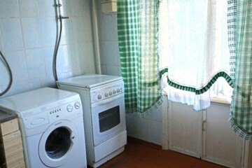 2-к квартира, 41 м², 2/5 эт.