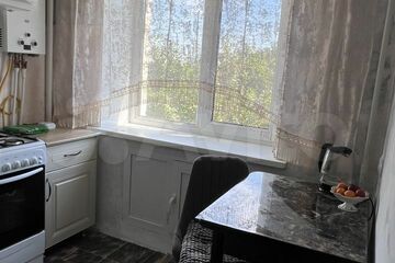 1-к квартира, 32 м², 4/5 эт.