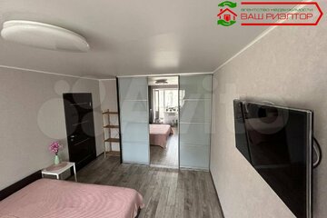 1-к квартира, 38 м², 4/9 эт.