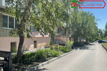 2-к квартира, 40 м², 3/5 эт.