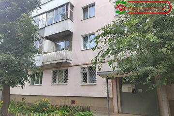 2-к квартира, 45 м², 2/5 эт.