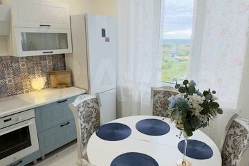 2-к квартира, 72 м², 9/18 эт.