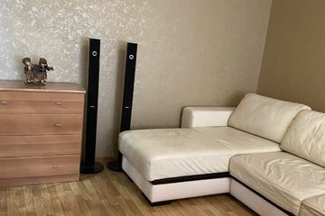 1-к квартира, 38 м², 7/10 эт.