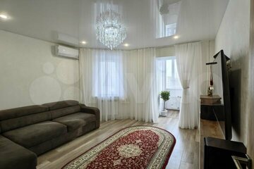 1-к квартира, 44 м², 7/10 эт.