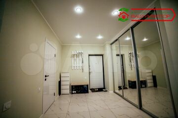 2-к квартира, 82 м², 15/18 эт.