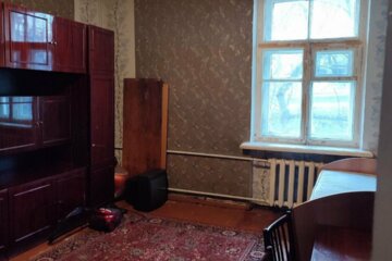 2-к квартира, 47 м², 2/3 эт.