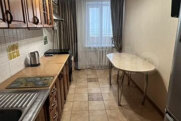 2-к квартира, 67,9 м², 8/10 эт.