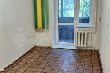 4-к квартира, 75,4 м², 1/9 эт.