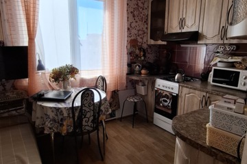 1-к квартира, 38 м², 10/10 эт.