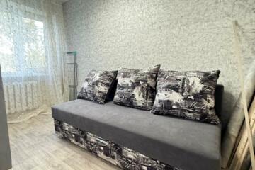 Комната, (всего 4 ком.), 16 м², 2/5 эт.