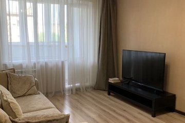 1-к квартира, 40 м², 4/10 эт.