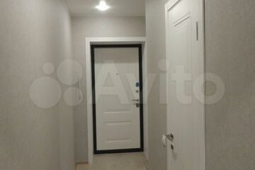 1-к квартира, 30,6 м², 8/10 эт.