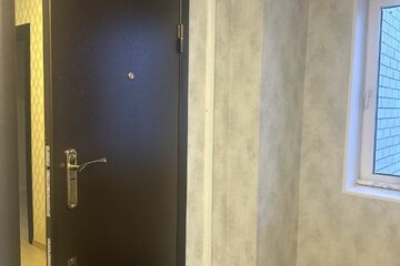 3-к квартира, 95 м², 8/10 эт.