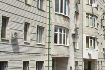 4-к квартира, 214 м², 1/5 эт.