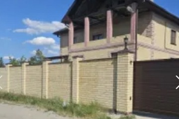 Коттедж, 548 м², 3 эт.