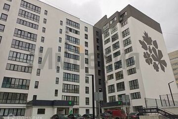 2-к квартира, 61,8 м², 1/10 эт.