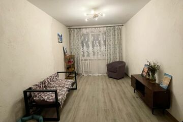 2-к квартира, 45 м², 1/9 эт.