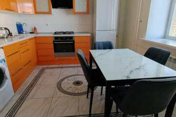 2-к квартира, 59 м², 5/10 эт.